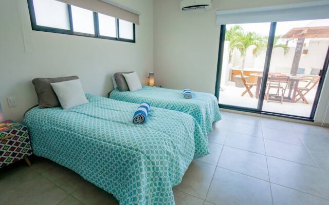 Private Roof, Pool+ Exclusive Offers /rstprca-301d