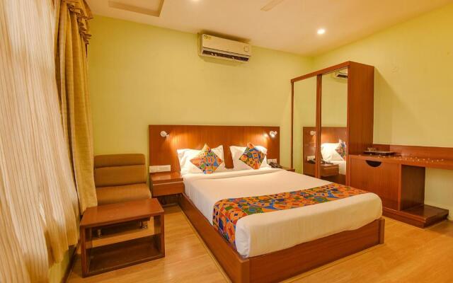 Fabhotel The Btm Palace