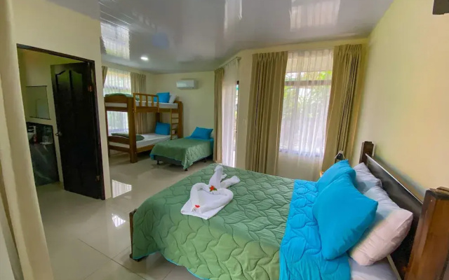 Hotel Faro Arenal