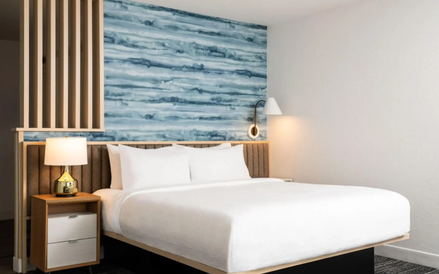 Towneplace Suites By Marriott New Philadelphia