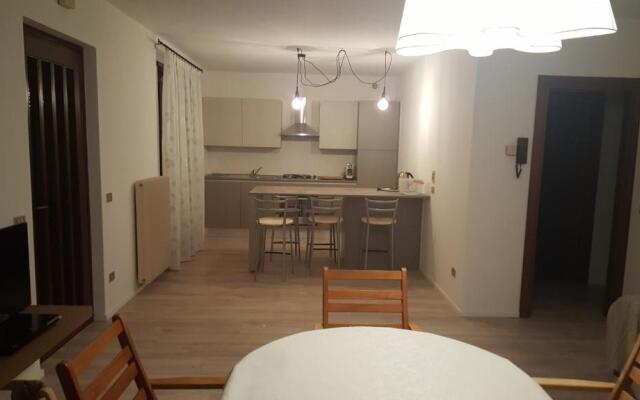 Apartment Weiss Home
