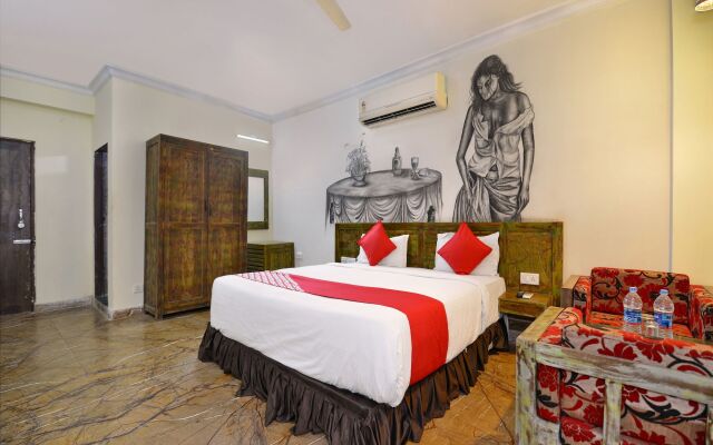 OYO 1006 Hotel Red Fort