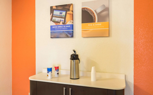 Motel 6 Arkadelphia, AR