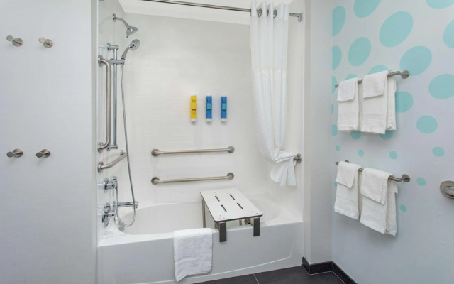 Tru by Hilton Salt Lake City Midvale