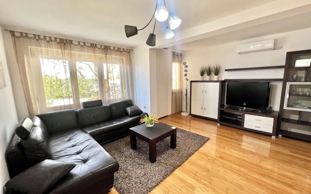 Apartment Frano
