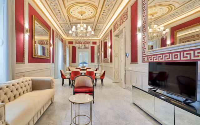 Tandem Veedor De Galeras Suites