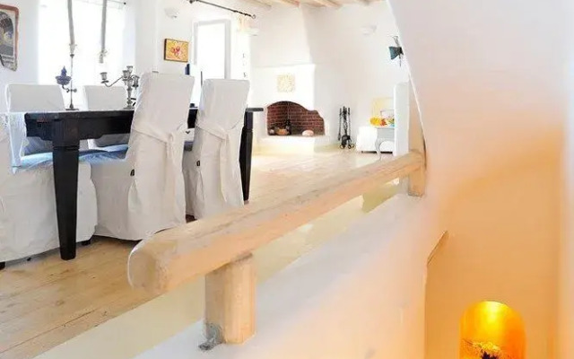 Thalia's House