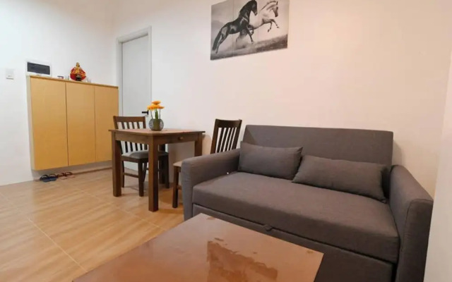 1 Cozy Bedroom Condo Unit-apple One Banawa Cebu
