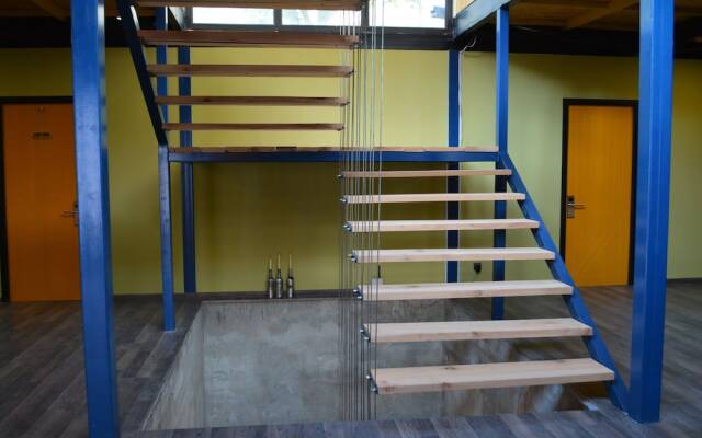 Arevi Hotel