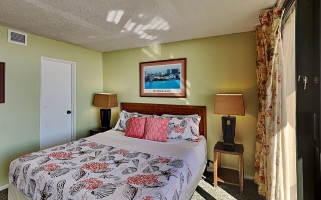 San Luis Manor by VTrips
