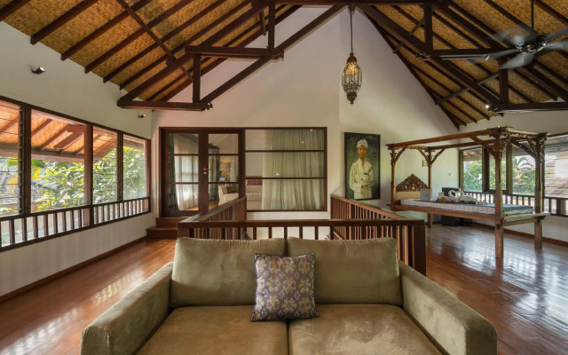 Four on Drupadi Villa