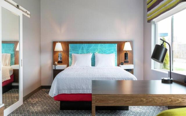 Hampton Inn & Suites Alachua I-75