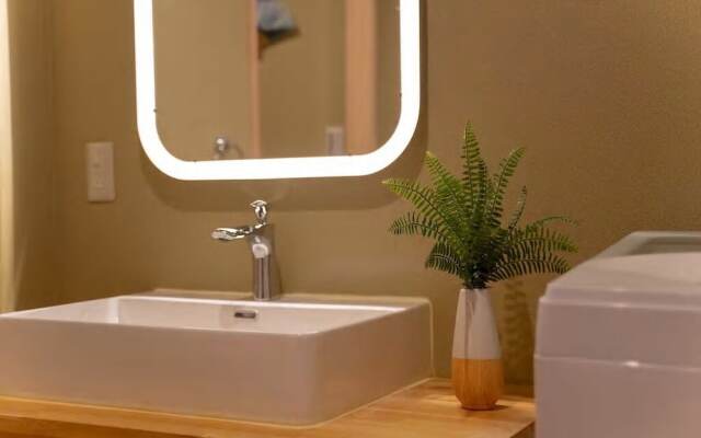 Tsuru Inn-Tsurumibashi