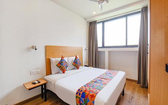 Hotel Alpha Centre by OYO Rooms