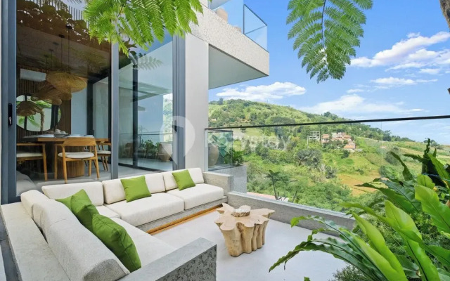 Dago Escape Villa by Kozystay - Bandung