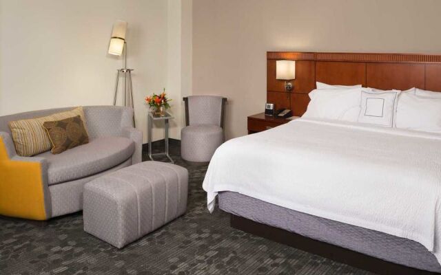 Courtyard Wichita at Old Town