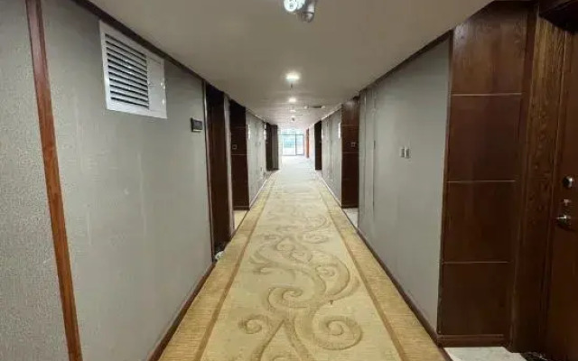 Changbai Mountain Pool West Wanda Yuehua loft Hotel
