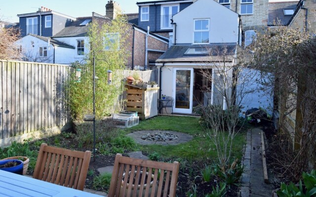 Spacious 3 Bedroom Family Home