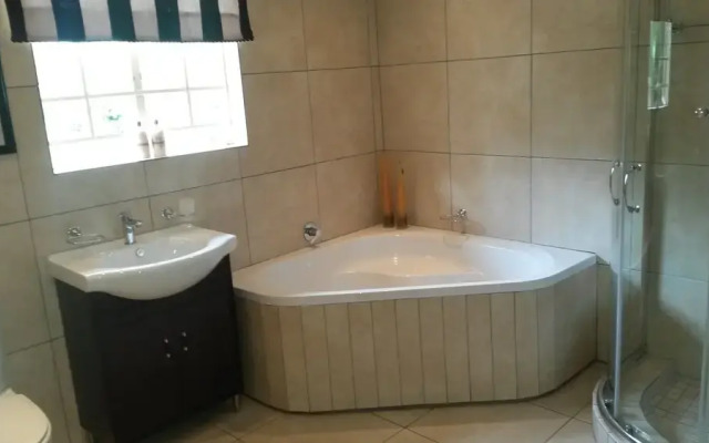 La Barunè Game Lodge