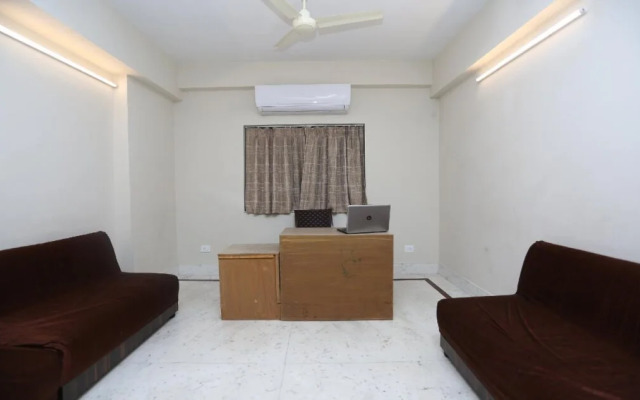 Tulsi Palace by OYO Rooms