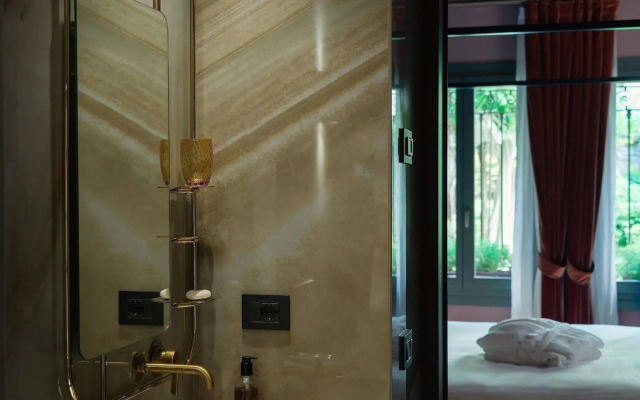 Madama garden retreat