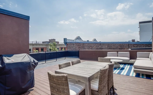 Deedee's Lofts at Grove II