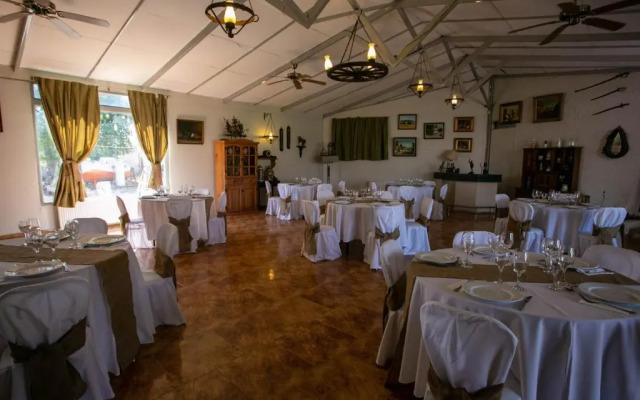 Hotel Jardin del Lago