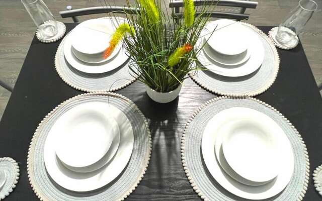 Chantry Suites by SA Stays