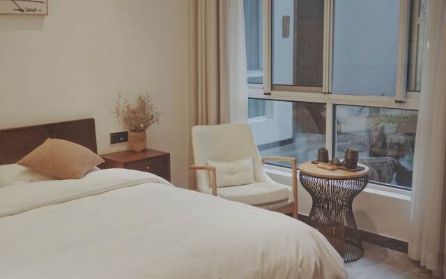 Suzhou Cloud Art Inn