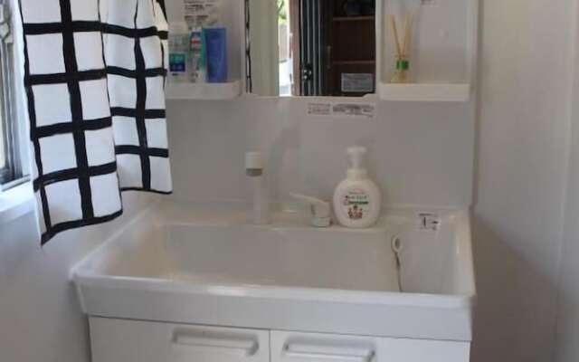 YOKO House - Hostel