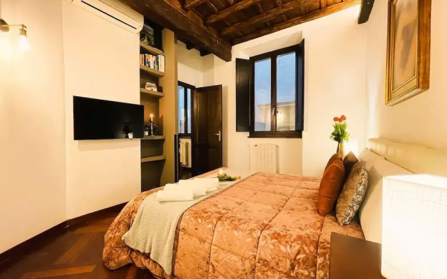 Trevi Fountain Stylish Guesthouse