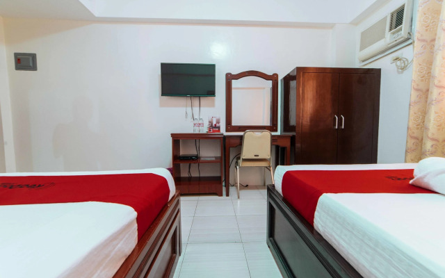 RedDoorz Plus @ Poblacion District Davao
