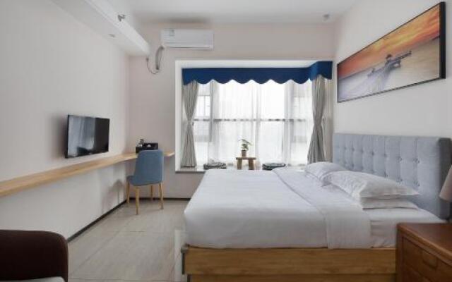 Xin Yue Zhi Lv Hotel