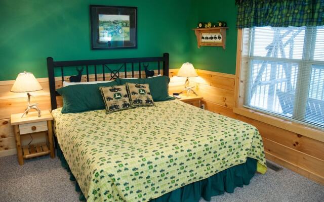 ARROWHEAD - 5 Br Cabin