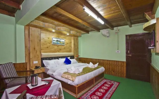 Hotel Vikrant