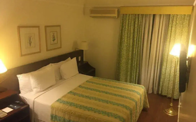 Royal Palm Residence