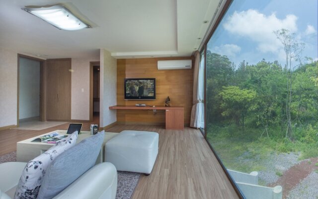 Saryuni Healing Pension