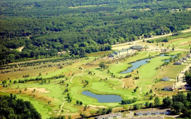 Comfort Suites Foxfire