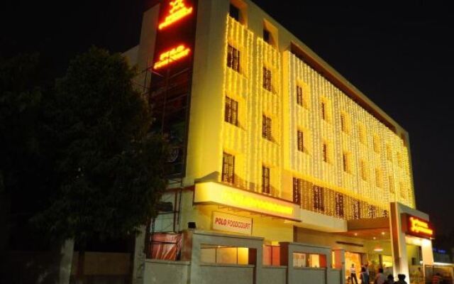 Max Hotels Prayagraj