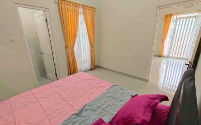 Villa Emerald H1 by N2K