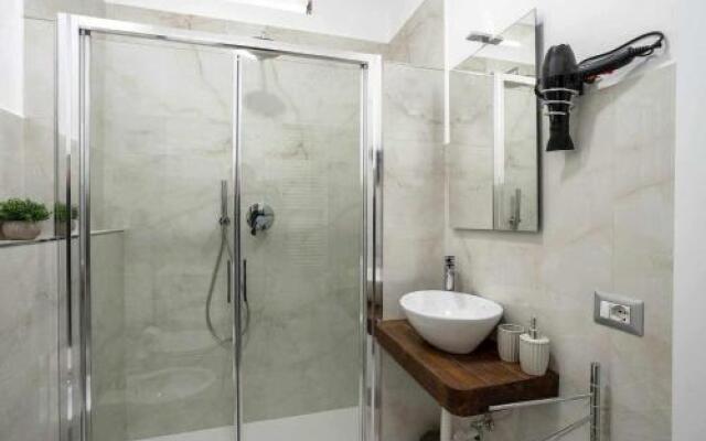 Elegant Suite In Duomo Brera District