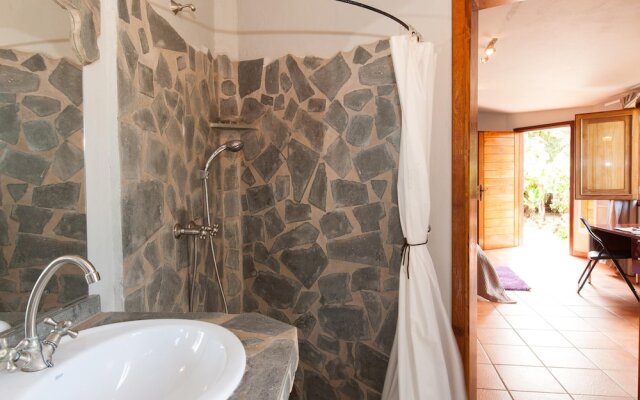 Villa for 10 in Gran Canaria Near Arucas Village