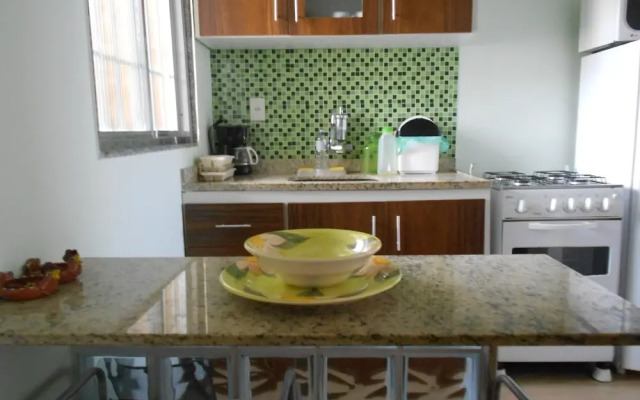 Gohouse - Ferreira 76