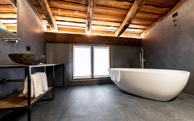 Curt di Clement Eco Mobility Hotel