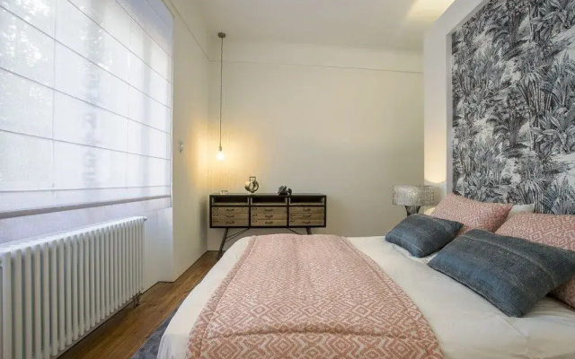Koru Central Downtown Design Apartment