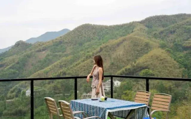 Anji Wuliwu Waiwai Wind Coffee Homestay