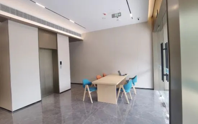 Heju Hotel (Shaoxing Keyan Scenic Area Light Textile City Curtain Market Store) – Hotel Rooms – Shaoxing
