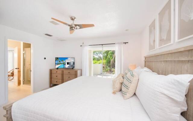 Envision by Grand Cayman Villas & Condos