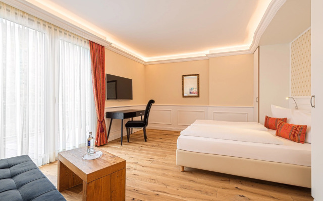 Hotel Weinberg-Schlößchen