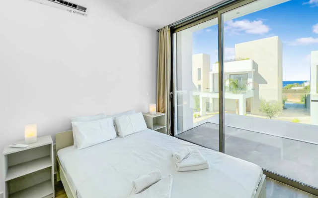 Azure Seaview - Garnet Villa